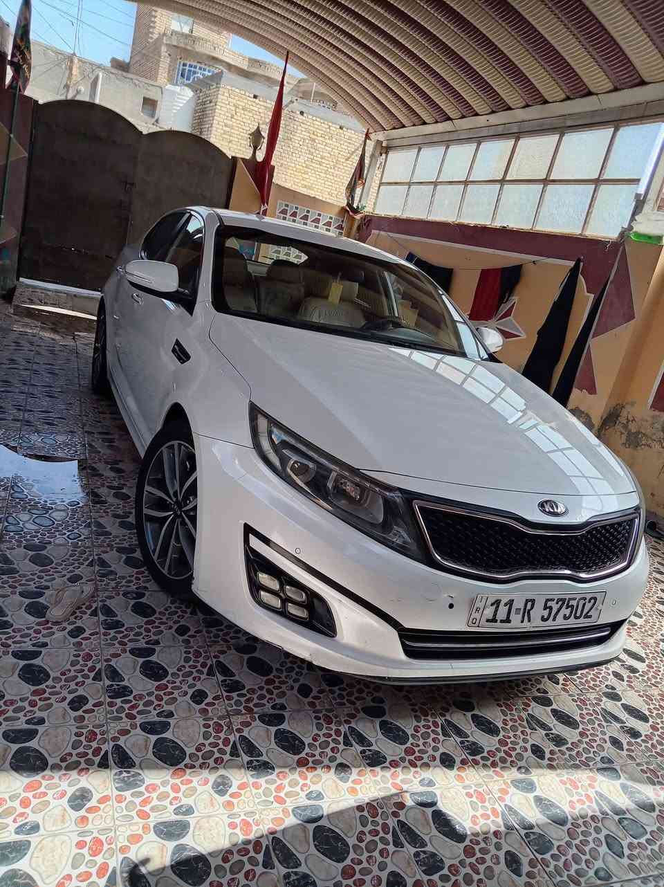 السلام عليكم سياره وبتمه سياره موديل 14شكل 15مكفول كفاله عامه ماعده جنطه فقط الباقي مكفول مكينه 2400 تبريد قطعتين   مكان بابل القاسم رقم الهاتف ***********

