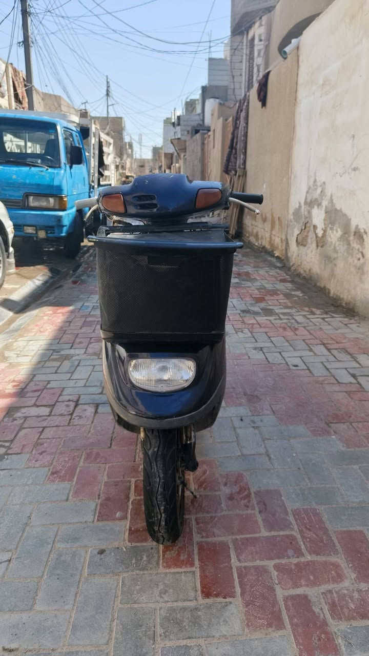 سلام عليكم دراجه منغولي للبيع نضيف شلعته حلوه مكاني كربلاء الحر السعر 300 وبيه مجال رقم الهاتف ***********
