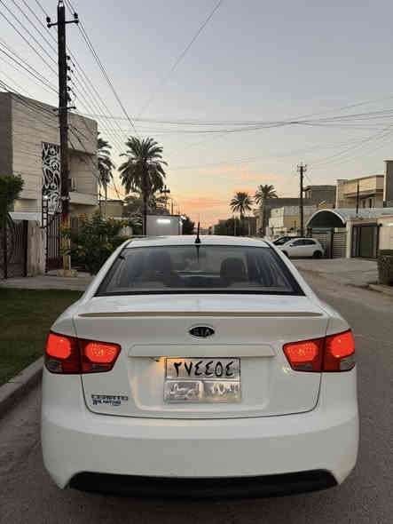 السلام عليكم
كيا سيراتو 2013 خليجي رقم اربيل تريد تحويل او وكاله 
سيارة ماشيه 150 وعلى فحص شرط تراي زيرو 
كير محرك مكفولات / الكشر واضح بالسونار  بدون قطره دواخل بجم شركة  سيارة لا شخوط ولا رصعات مكاني بغداد العامرية السعر 102$ وبيها مجال بسيط *********** محمد
