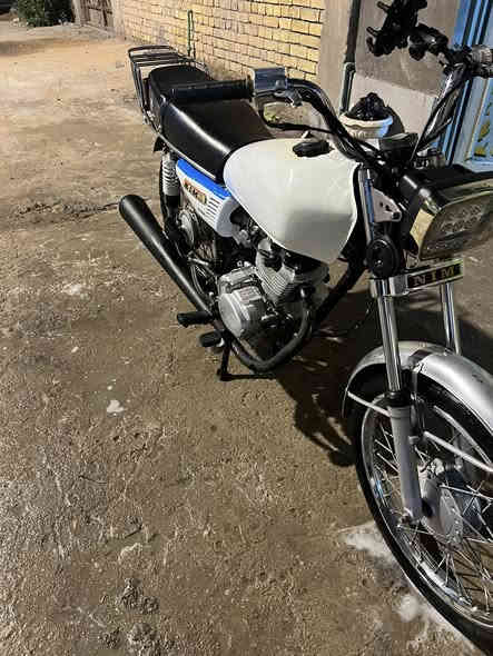 سلام عليكم دراجه البيع نامه 2023 دراجه اوراق دراجه مبدله ولفات الدراجه حلوه السعر 900 وبيه مجال ***********
