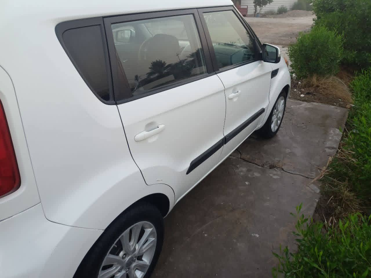 سلام عليكم
سياره صول 
موديل 2013
محرك 2000دوش
مكفوله من التبديل ماعده بارد بلجاملغ الصدر الامامي 
ماشيه 90ميل
مكاني
بابل الهاشميه
للاستفسار
***********
مكلف بنشر
