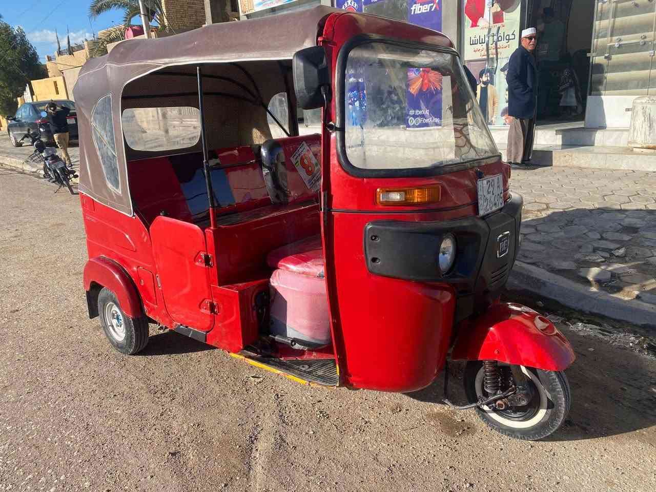 سلام عليكم تكتك للبيع 21    7 وبيه مجال رقم واسط نكليزي تحويل مباشر لستفسار رقم *********** مكان صويره
