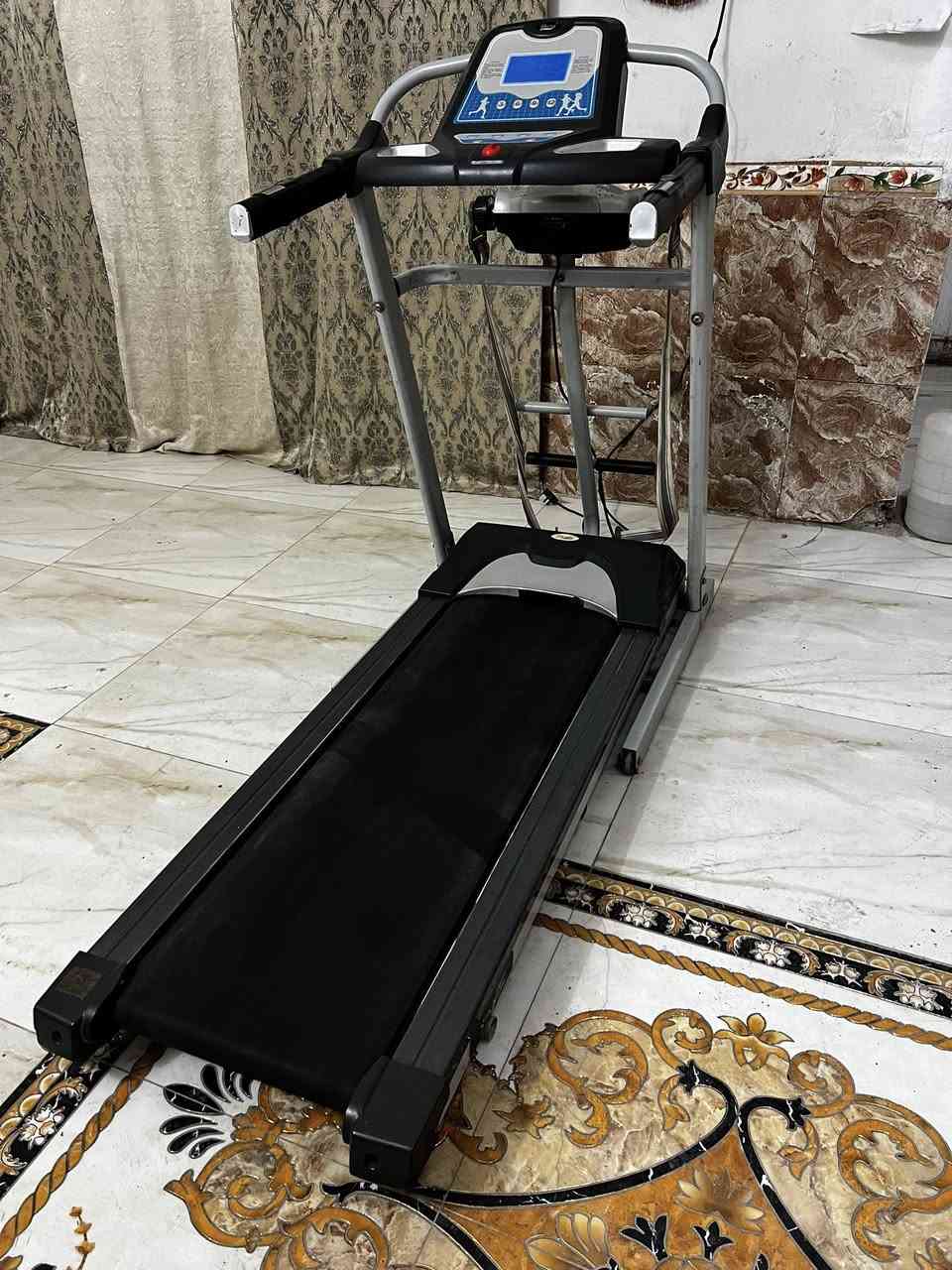 يا الله جهاز جري كلش نضيف يحمل وزن 90

العنوان قضاء القاسم حي العسكري مقابيل مدرسه الهادي

الاستفسار الاتصال على الرقم ***********
