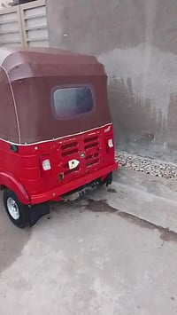 تكتك للبيع موديل 18 شهر 12 مرقمه رقم بغداد مكينه به تبخير سعر 5200 رقم...