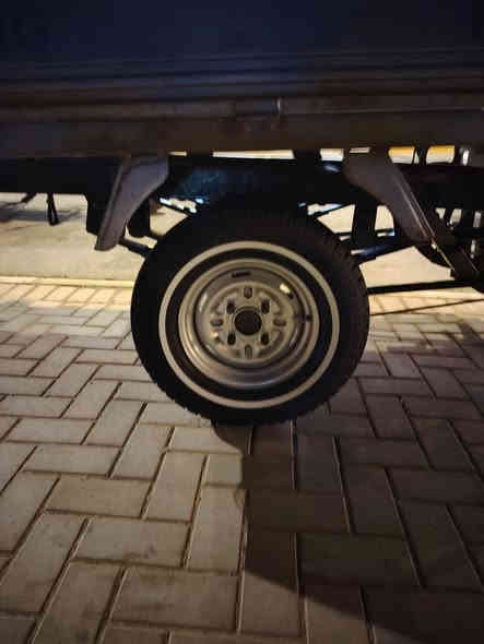 السلام عليكم  ستوته 20 مكينه 23 ما مفتوحه تاير جديد شاصي مكفول من اللحيم كفاله عامه كهربائيات فول ستوته ماعايزه اي شي ماعدا خياس بالشخاطات مثل ما واضح حصيره مابيهة شي ستوته مال جناي متعوب عليهة رقم وسنويه باسمي لل30  تاخذهة وتدعيلي وعلي ربع ما تخسر عليهة الي تعجبه يتصل وبي خير ويتدلل مكاني سماوه ***********
