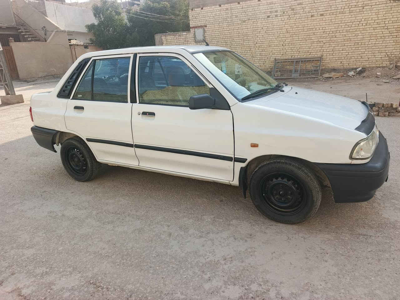 السلام عليكم سايبه للبيع مديل 14 گير ومحرك مكفولات سعرها 40 وبيها مجال مكاني كربلاء.. ***********
