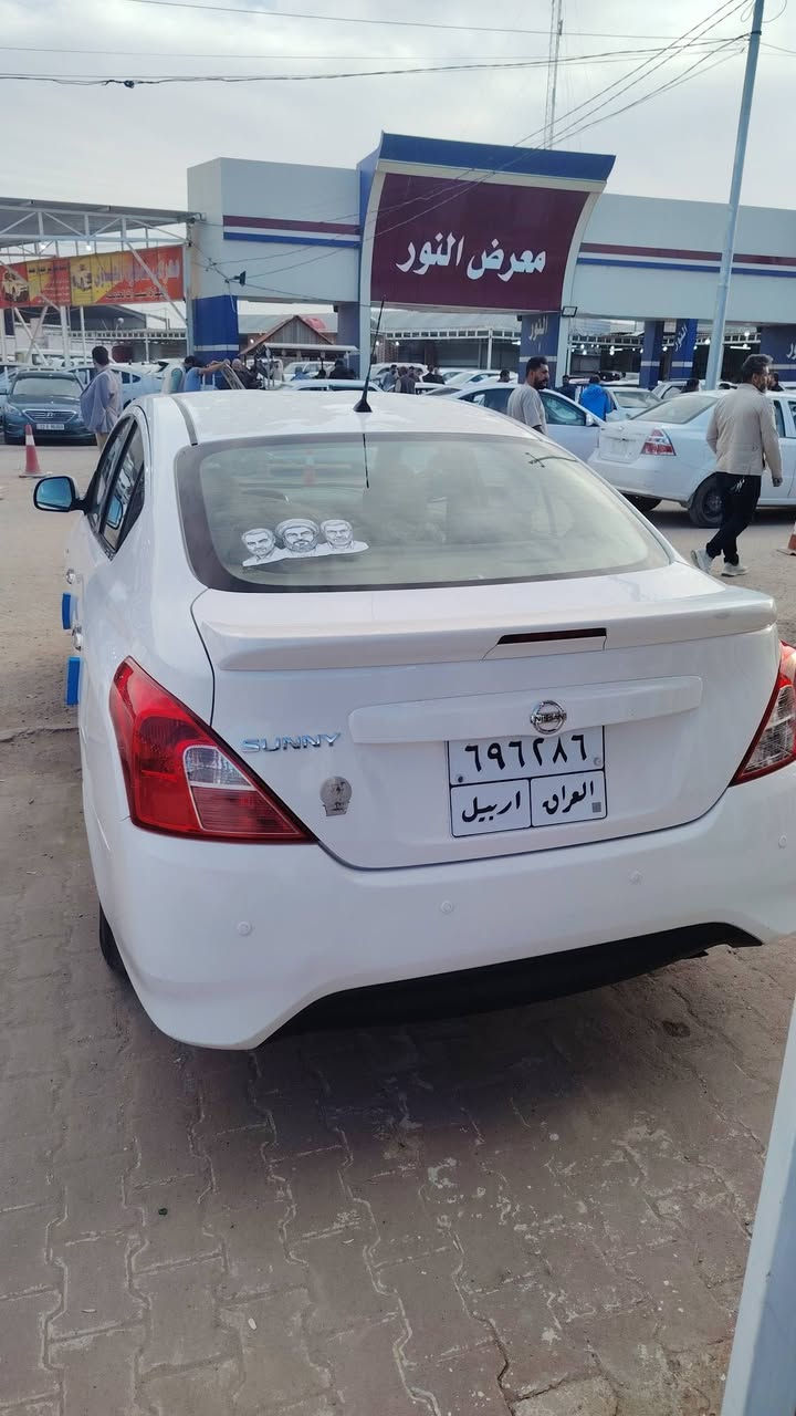 صني هندي للبيع بليته زركه مديل 22 مكفوله بيه بس بارد شويه شوف العين سنويه ماساقطه سعر١٠٩ وبيه مجال *********** مكاني نجف
