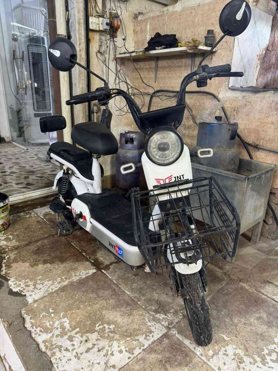 للبيع جديد فول للاتصال ***********
