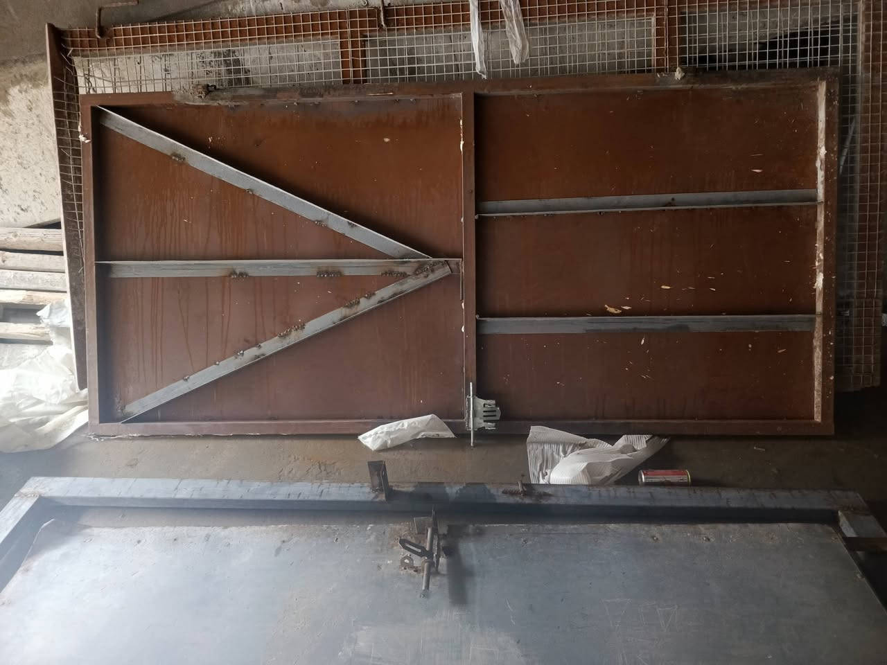 سلام عليكم. بيبان 3 هنه وجراجيب للبيع الشراي اتصل او تراسل واتساب ***********
