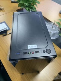 كيس فارغ • مروحة ١ • أسود