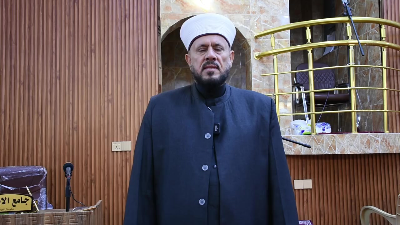 #التوسعة_المسجدية

 *_نداء لأهل الخير والفضل_* ...
   لقد أصبح مسجدنا عامراً بالمصلين حتى ضاق بهم، وأصبح بحاجةٍ إلى توسعة تليق برواد بيت الله، ولأجل أن يجد كلُّ مسلمٍ مكاناً يسجد فيه ويذكر ربه مطمئن القلب. قال رسول الله ﷺ: “من بنى لله مسجداً ولو كمِفحصِ قطاةٍ بنى الله له بيتاً في الجنة”. فكيف بمن كان سبباً في توسعة مسجدٍ يُصلى فيه، وتُقرأ فيه آياتُ الله، وتُهذَّب فيه النفوس ؟

 *أيها الكرام* … إن المال الذي نقدمه اليوم لا ينقص من أرزاقنا، بل يزيدها بركة، ولا يرحل عنا، بل يسبقنا إلى يومٍ نحتاج فيه إلى حسنةٍ واحدة. إنها تجارة مع الله… تجارةٌ لن تبور.

إذا لم تستطيع  التبرع أو المساهمة بالتوسعة أرسل المنشور إلى أهل الخير لتكسب نفس الأجر والثواب .

 *للتبرع المباشر داخل صندوق المسجد 
جامع الأنفال /بعقوبة / التحرير 
 أو عن طريق الماستر كارد 
7972140177
أو التواصل مع رقم اللجنة 
***********
* 
فلنكن ممن يكتب الله لهم شرف عمارة بيته

#التوسعة_المسجدية
#جامع_الانفال
#شارك_المنشور
