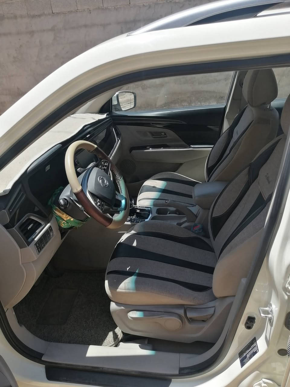 اتصل على صاحب لرقم مكلف بل نشر ***********
