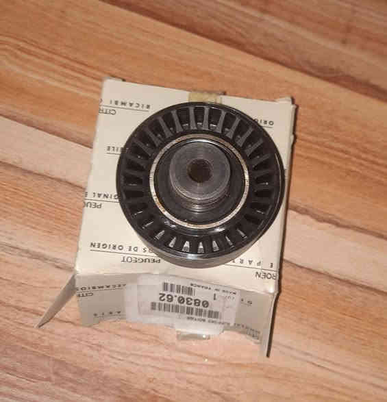 السلام عليكم من رخصه الادمن المحترم متوفر غراض بيجو
ماطور ماسحات امامي٣٠٧/ماطور ماسحات خلفي٣٠٧/فلتر دهن قصير/روله ثابته/روله تايم كيس/مقاومه ٢٠٦/جاين
للستفسار مراسله واتساب ***********
