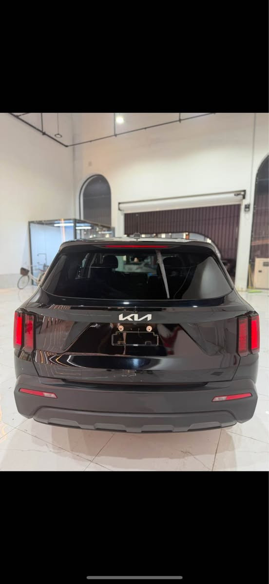 2023 Kia Sorento
2023 كيا سورنتو
محرك 4 سلندر 2.5
اللون:اسود
شاشة وكاميرا ورادار
رادار و حساسات امامي و خلفي
نقطة عمياء
تحديد مسار
مصابيح امامي ليد و زينون
تحديد مسافة بين سيارة و سيارة كدامها كشنات مخمل و تدفئة و كهربائي متحرك
اوتو ستارت ستوب
بريك بصمة
تبريد قطعتين
كاميرا
3 مقعد
 7 راكب
Apple car play
الضرر . بس بونیت بدون دواخل 
السعر $٢٠٥ أربيل, العراق


**إذا كنت صاحب هذا الإعلان وتريد حذفه لأي سبب، رجاءا أرسل رسالة إلى الدعم الفني**