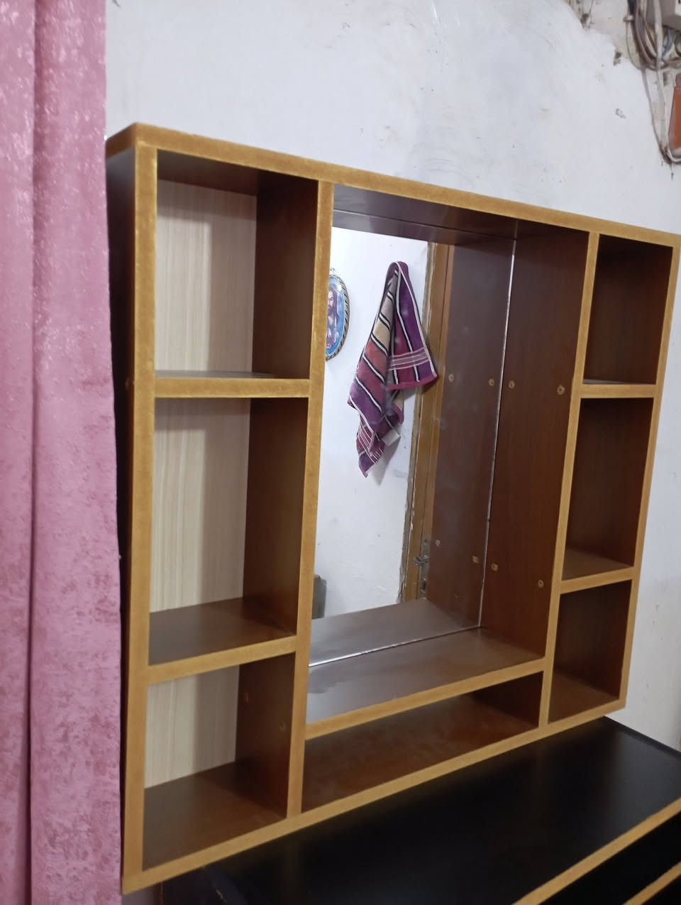 رف ديكور للزواغه والحمره خشب تركي اصلي السعر بلاش 20 ألف توجد خدمة توصيل جميع  المحافظات 5 الاف إلي يريد يتفظل خاص


**إذا كنت صاحب هذا الإعلان وتريد حذفه لأي سبب، رجاءا أرسل رسالة إلى الدعم الفني**