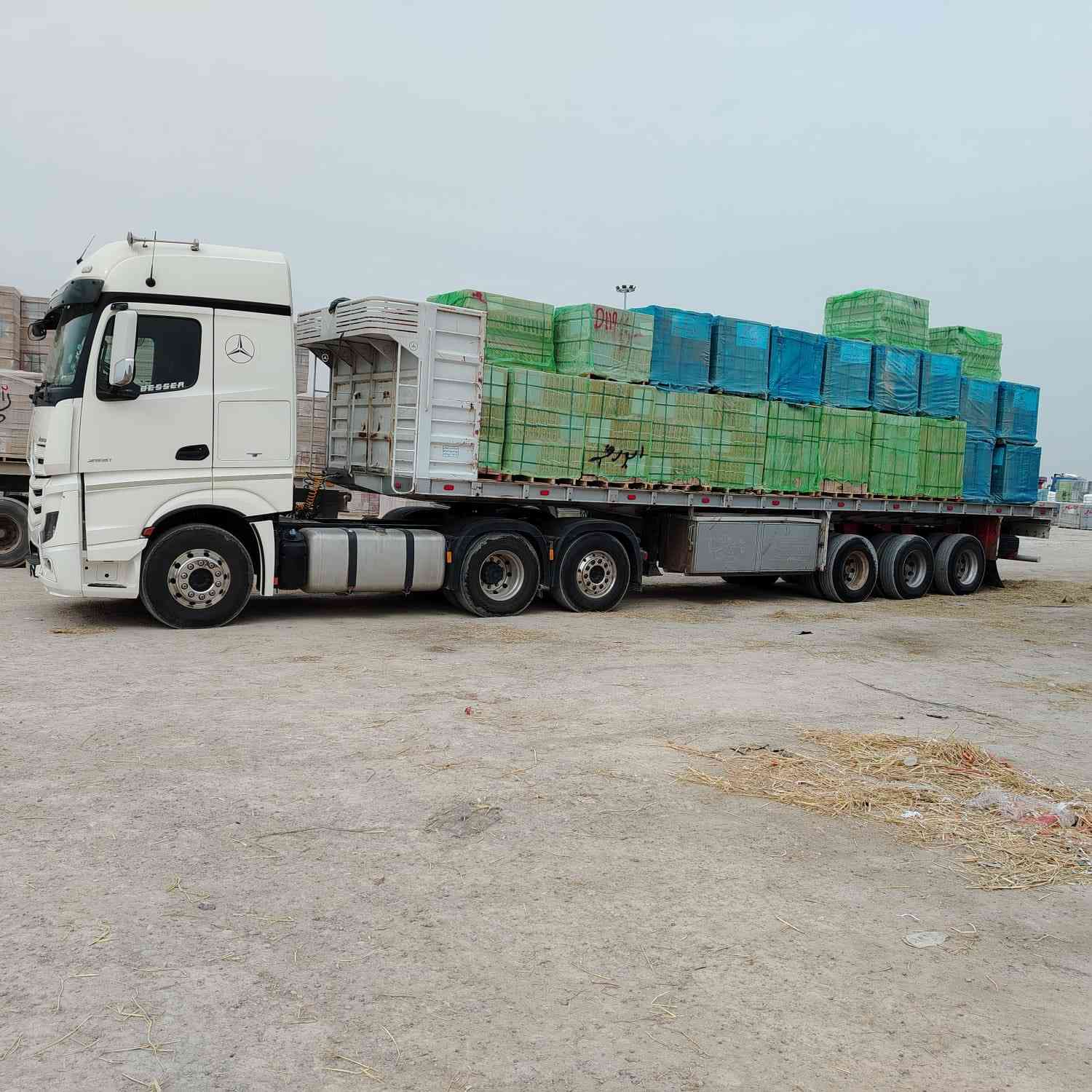 عربانه حداديه
سأصي16

دناكير مربع14

طول 12/50

كهربائيات جديده 

تخم حداديه 

تخم تاير 3زواج ياباني3صيني

هواء كله جديد

عربانه كامله مكمله خير من الله

السعر 130. وبيها مجال للشراي

رقم الهاتف ***********

+964 771 243 2016

محافظ ميسان
