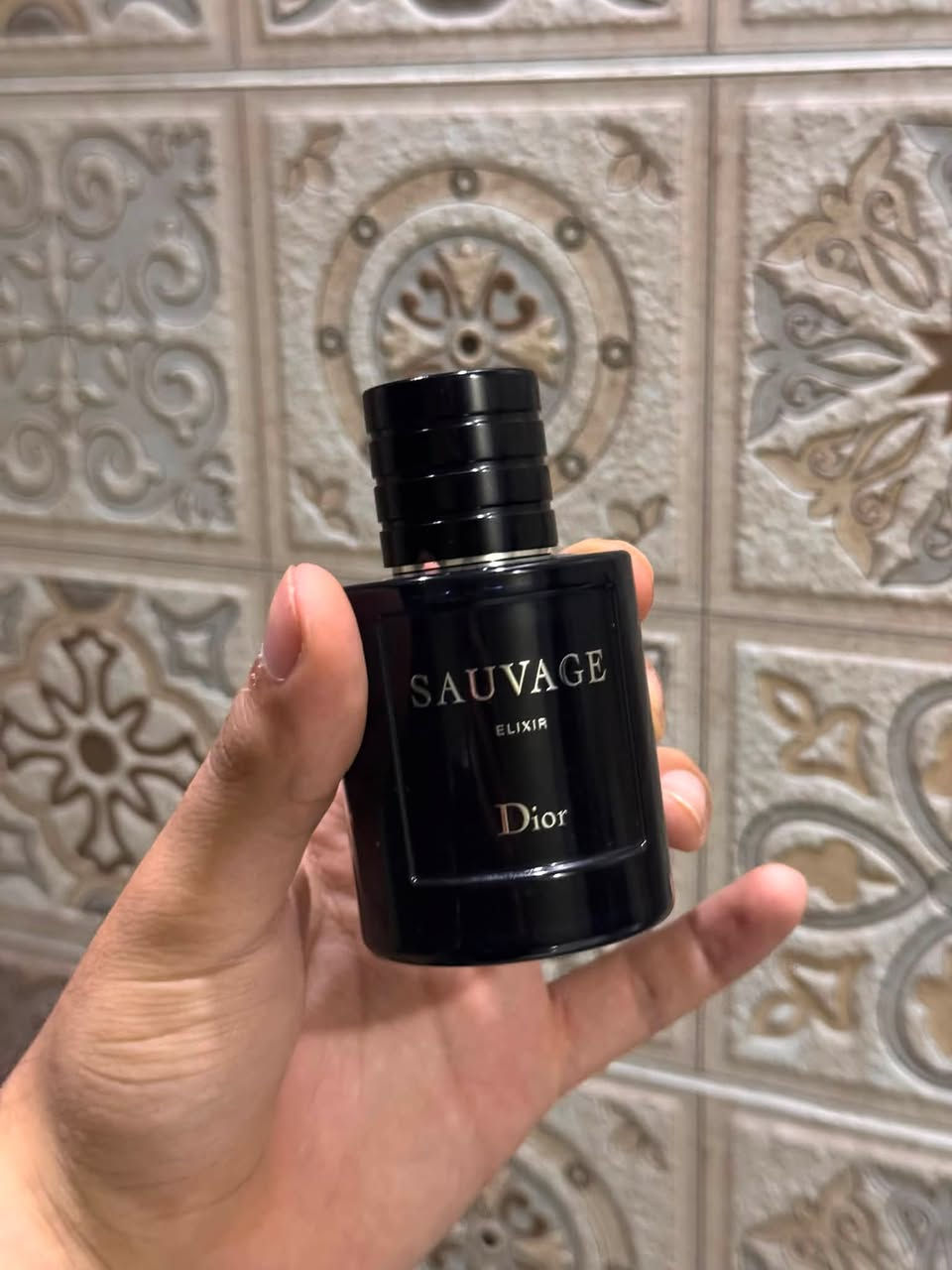 سلام عليكم 
عطورات مستخدم للبيع
Stronger with you intense مستخدم كما واضح 
٤٩$
Sauvage elixer تيستر مستخدم قليل 
٨٩$
Sospiro vibrato تيستر متبقي ٩٢-٩١ مل
١٢٠$


**إذا كنت صاحب هذا الإعلان وتريد حذفه لأي سبب، رجاءا أرسل رسالة إلى الدعم الفني**