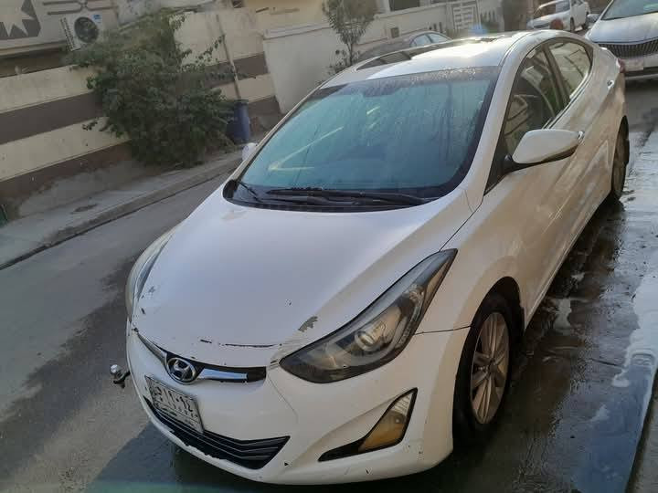 السلام عليكم
النتره للبيع خليجي
موديل 2015 فول مواصفات عدا البصمة
فتحه اشاير بـ المري شفط منظومه تبريد جديده
تخم تاير اربعه دسك 
السعر 122$ 
للاستفسار :-***********
