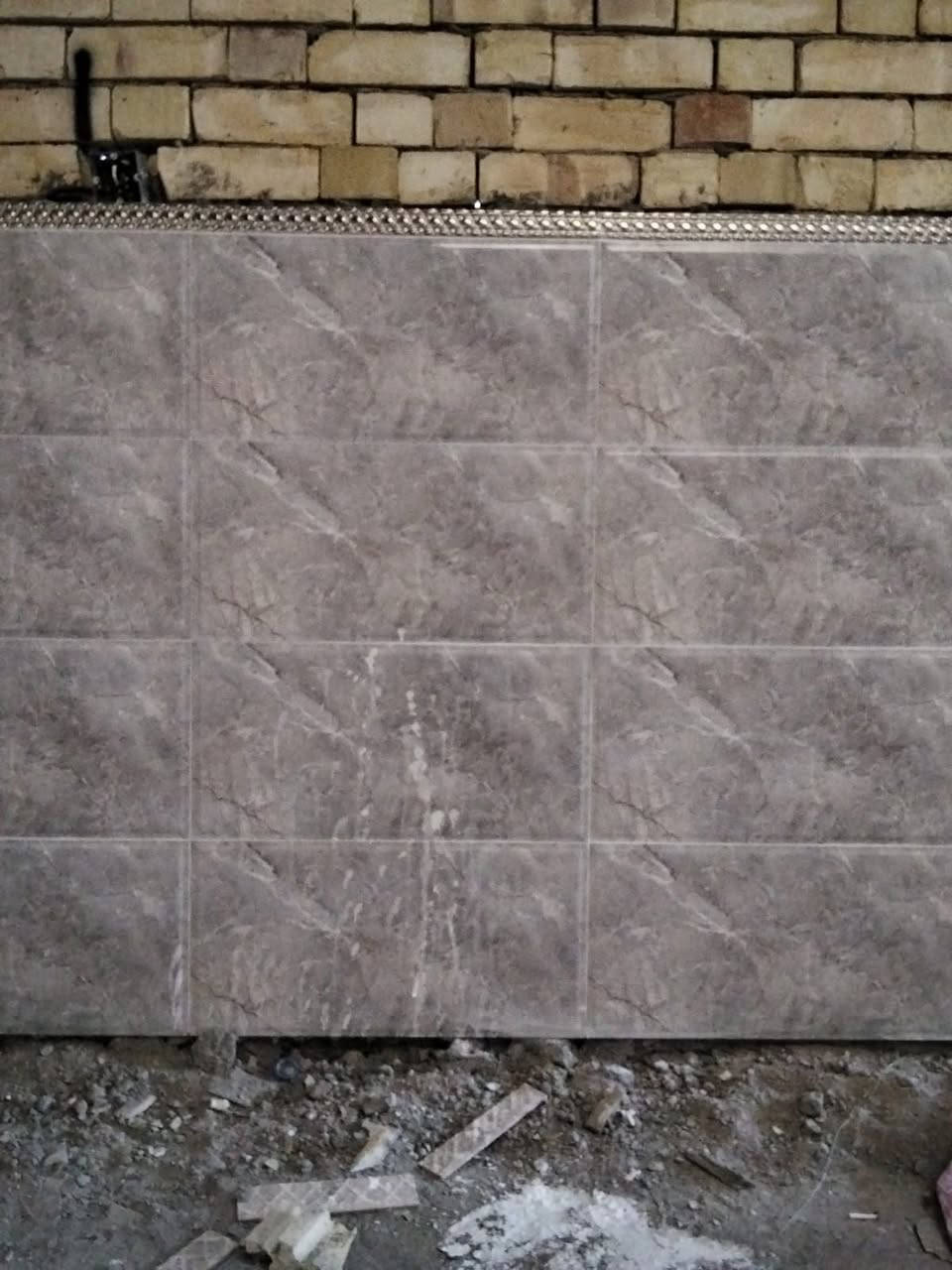 ابو فراس لتطبيق كاشي سرميك بوسرين ***********
