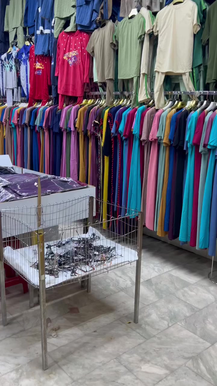 العنوان 
النجف لأشرف 
حي الحسين سايدين كميل قرب مرقد كميل 
لحكو وتعالو


**إذا كنت صاحب هذا الإعلان وتريد حذفه لأي سبب، رجاءا أرسل رسالة إلى الدعم الفني**