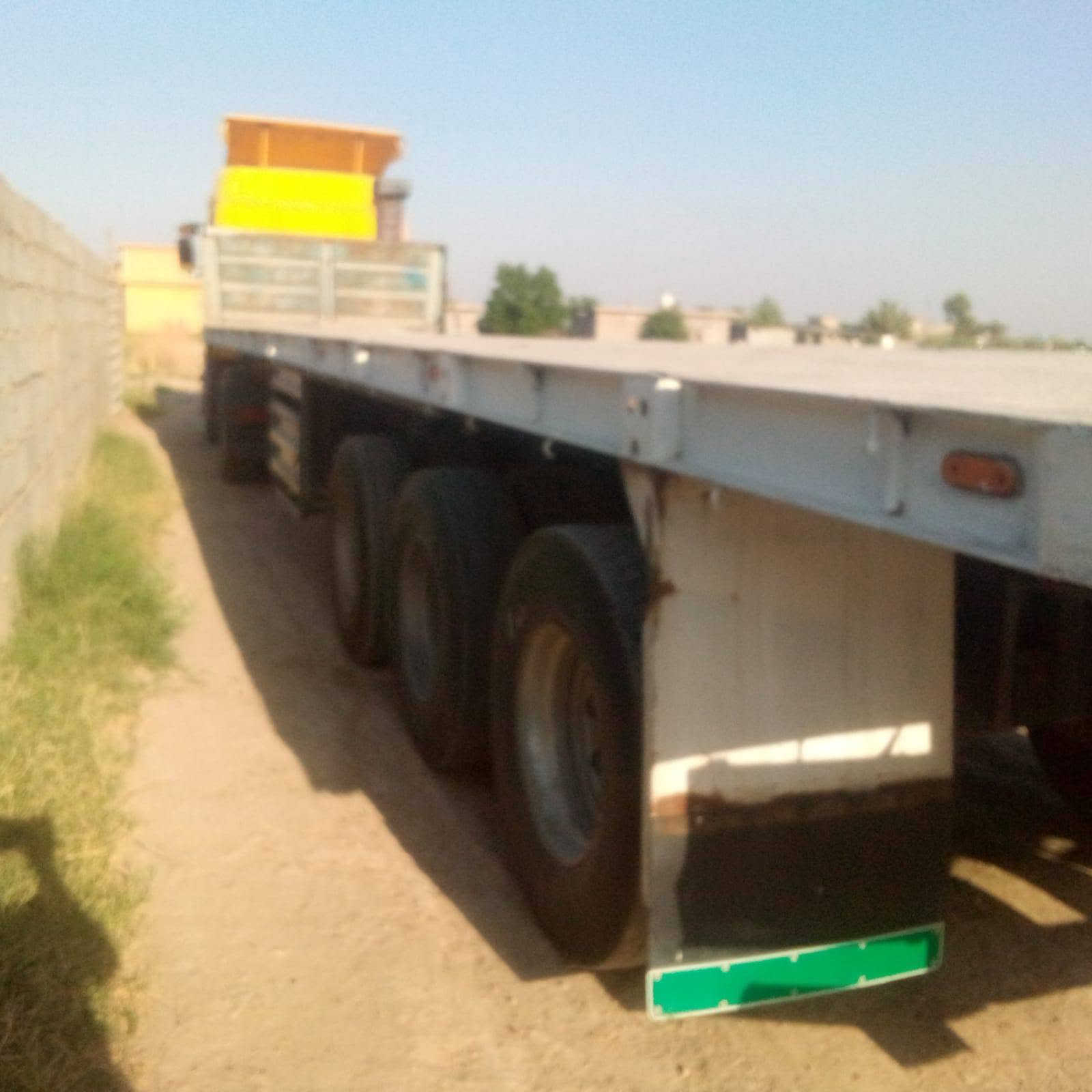 عربانه للبيع حداديه 3محاور صيني2اربع طعش واحد تلطعش جديد
تخم تاير شريط صيني حداي شاصي 16ثنعش ونص 
***********
