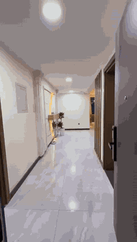 عندي شقه بوابه العراق   مساحة 238  بناية 33  اطلالات اثنين 2 بوليفارد ...