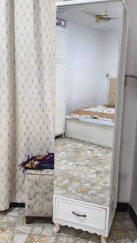 غرفة خشب • صاج داخلي وخارجي • بغداد