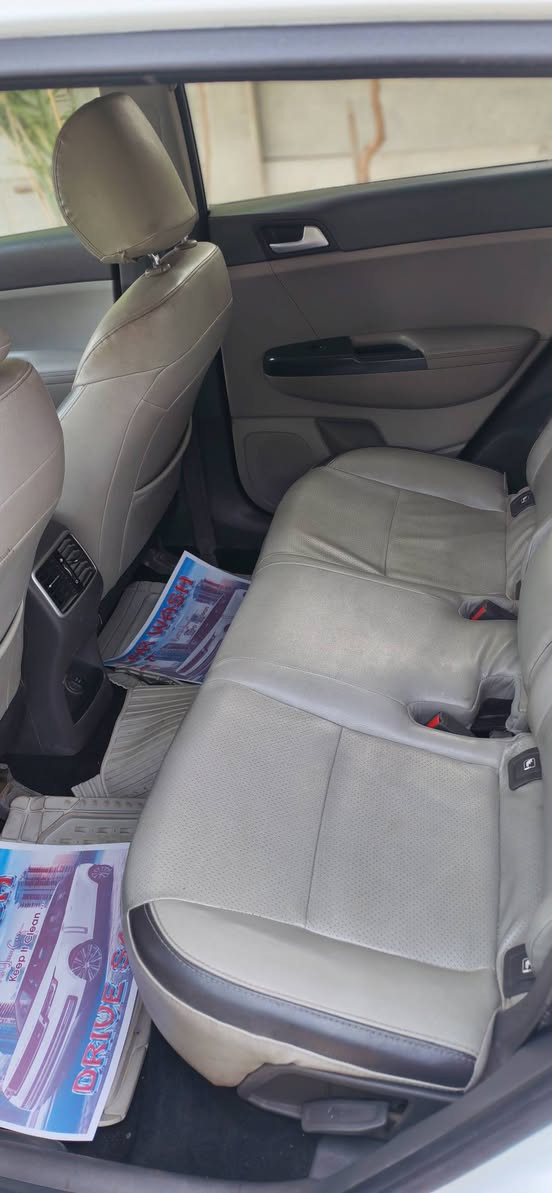 سبورتج 2017 خليجيه بانوراما كشنات جلد كامره شاشة  ماشيه ١٠٠ الف كيلو بدون صبغ مكان بغداد الغزالية اتصال ***********
