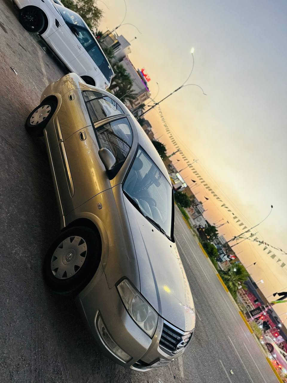 نيسان سني كوري 2008 
سيارة كلشي مابي فقط شوي بارد بباب سكن و كير ومحرك بشرط
سيارة تحويل غرامه بشرط بس سنوي منتهي 3شهر
سعر 78$ مكان سيارة كركوك
***********
