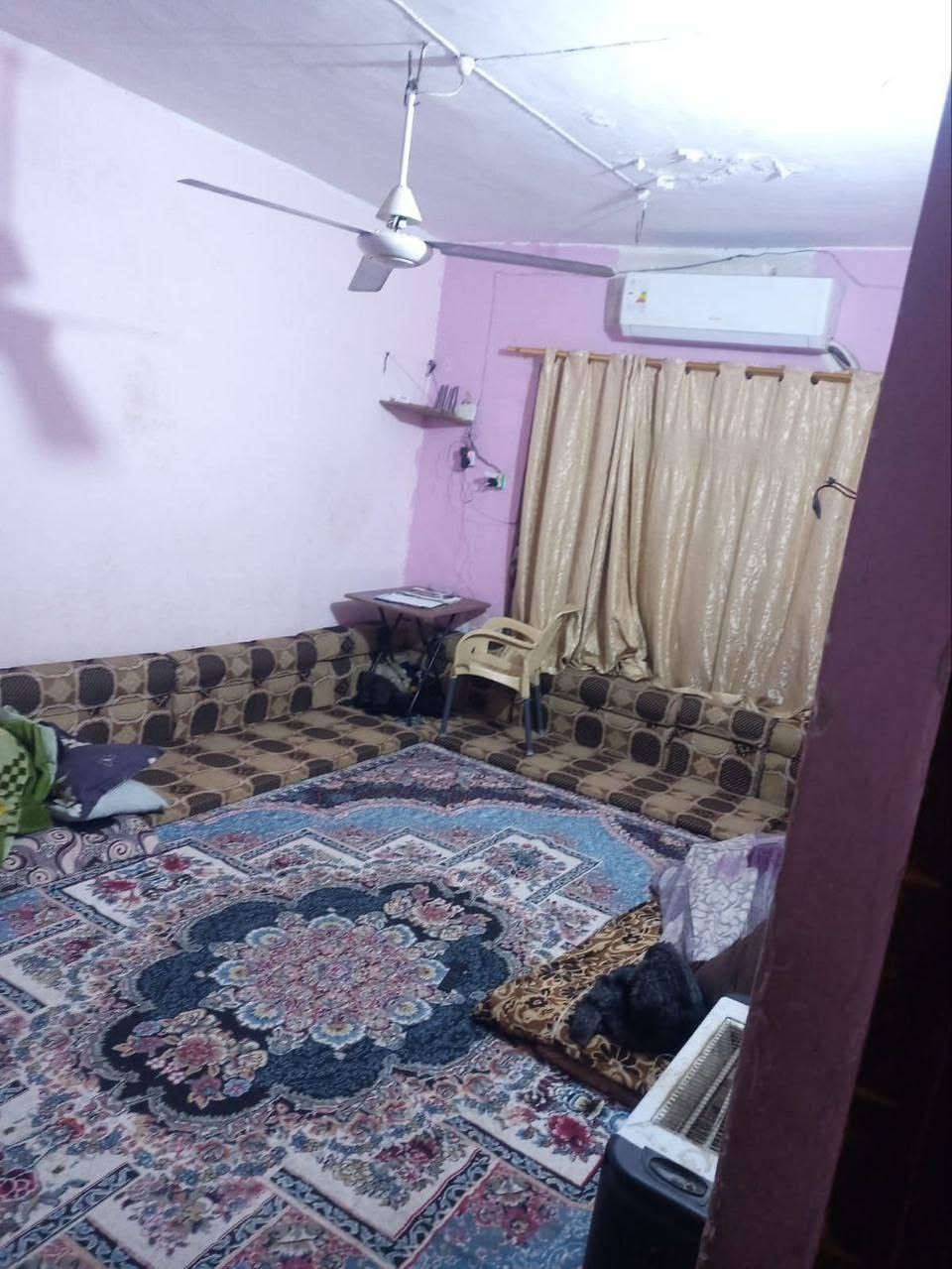 للبيع بيت كربلاء
طابو صرف  مساحه ٢٠٠ على شارع تجاري يربط بين حي العامل وحي الغدير 
طابقين الطابق الثاني بيت معزول غرفتين نوم وصاله واستقبال وصحيات ومطبخ

مكانه راقي
#سعره ٣٥٠ مليون

للاستفسار اكثر يرجى المراسله خاص لأعطائكم الرقم


**إذا كنت صاحب هذا الإعلان وتريد حذفه لأي سبب، رجاءا أرسل رسالة إلى الدعم الفني**