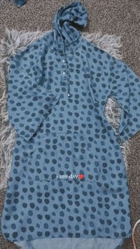 ملابس • توصيل