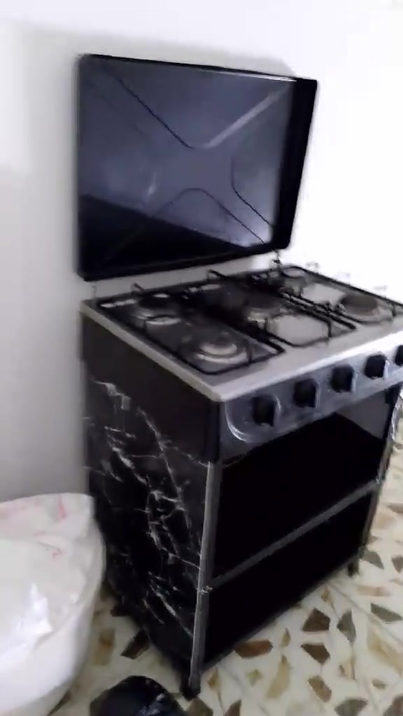 طباخ  غاز نضيف مابي اي ضرر جديد  سعر ٥٠ الف مكان بغداد ثعالبة


**إذا كنت صاحب هذا الإعلان وتريد حذفه لأي سبب، رجاءا أرسل رسالة إلى الدعم الفني**