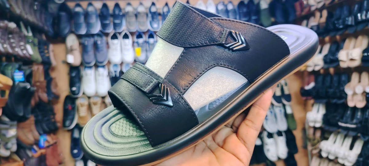 #يعلن #العاصمة #للأحذية #وصول #بضاعة #جديدة #شحاطات #رجالي🔥هلا بلعيد 🥰🥰🥰
(#ملاحظة #لسنى #الوحيدين #ولاكننا #الافضل) 
#بإدارة #ابراهيم #الشريدة #ادعمونا #بلايك 👍#ليصلك #كل #ماهو #جديد
(#ملاحظة #القفالة #لامكان #لكم بيننا)


**إذا كنت صاحب هذا الإعلان وتريد حذفه لأي سبب، رجاءا أرسل رسالة إلى الدعم الفني**