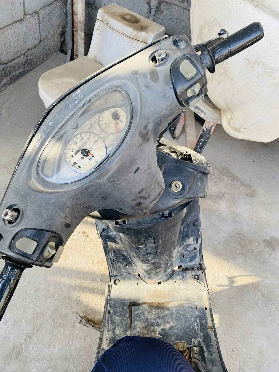 كوم حديد شغاله بس بلك وصلنصه صوتهة عالي برغي صلنصه مكسور


**إذا كنت صاحب هذا الإعلان وتريد حذفه لأي سبب، رجاءا أرسل رسالة إلى الدعم الفني**