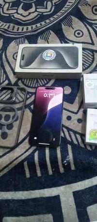 15برو ماكس شرق اوسط ذاكره 256 جهاز ماستر كامل ملحقات بطاريه 88 مبدل شا...