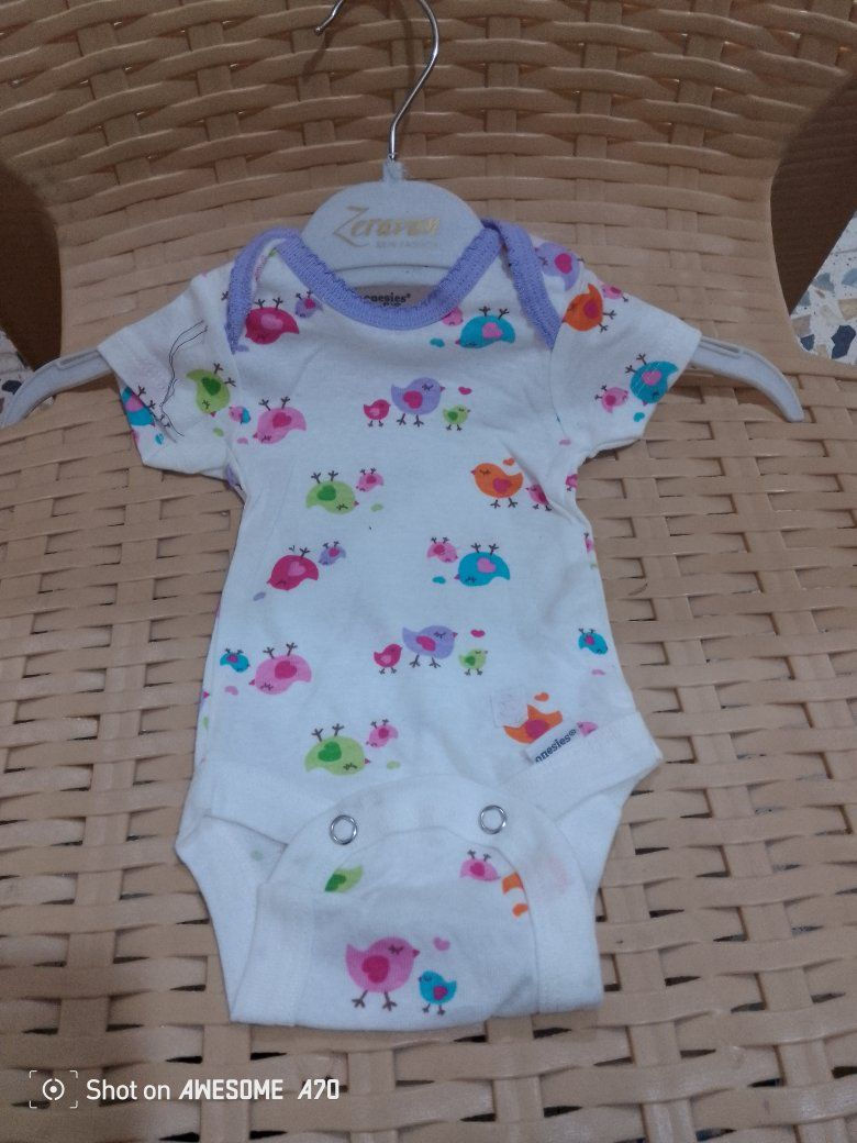 سعر القطعة ب2000 و3 قطع ب5000😍

✨👧🧒 أوفرات صيفية للأطفال بناتي وولادي ✨
دلّلي صغارك بأجمل الأوفرات الصيفية 🌞
خامات مريحة وناعمة تناسب حرارة الصيف،
تصاميم عصرية وألوان مبهجة تعطيهم حرية بالحركة وأناقة بكل طلعة 🌈
💥 متوفرة بموديلات مختلفة للبنات والأولاد
💥 جودة عالية وأسعار مناسبة
اختاري الراحة والأناقة لأطفالك… وخلي صيفهم أحلى ويانه 💛

عنوان المحل سبع البور منطقة الاربعتالاف ليان بيوتي مقابيل محلات عصام اهلا وسهلا بالجميع 🫶 

يتوفر خدمة توصيل داخل سبع البور 1000 🏍️


**إذا كنت صاحب هذا الإعلان وتريد حذفه لأي سبب، رجاءا أرسل رسالة إلى الدعم الفني**