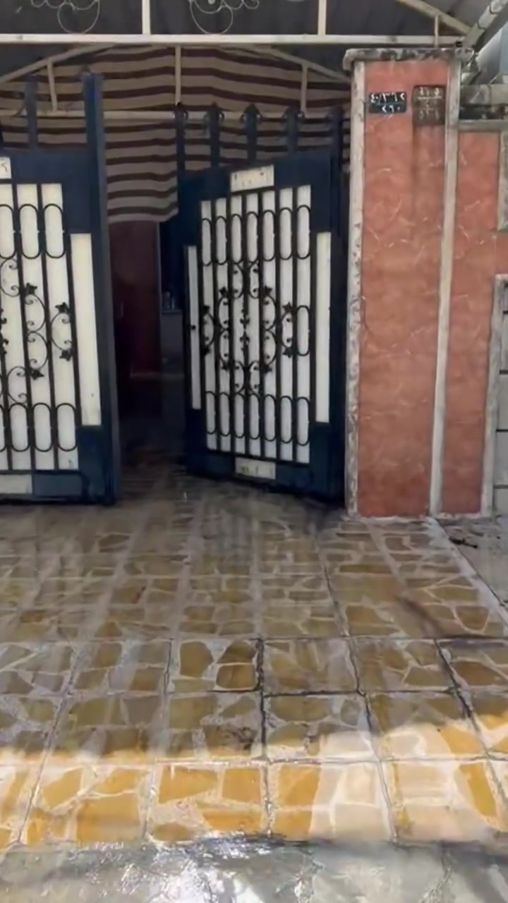 🏡 بيت للبيع – فرصة مميزة
📍 الموقع: حي المحاربين
📐 المساحة: 383 م²
🏠 عدد الطوابق: طابقين
🛏 عدد غرف النوم: 5 غرف
🌳 حديقة
🚗 كراج
💰 السعر: 350 مليون قابل للتفاوض
بيت بمساحة ممتازة وموقع مناسب للعوائل والسكن.
📞 للاستفسار والمعاينة:
***********
***********
#للبيع
#بيت_للبيع
#عقار
#عقارات
#الموصل
#حي_المحاربين
#بيت_الموصل
#استثمار_عقاري
#منازل_للبيع
#بيت_طابقين
#حديقة
#كراج
#عقار_الموصل
#فرصة_استثمار
#بيت_واسع
#بيع_وشراء
#مكتب_العراقي_للعقار_والمقاولات
#العراقي_للعقار
#عقارات_العراق
#عروض_عقارية
#عقار_نينوى
#شراء_بيت
#استثمر_بالعقار
