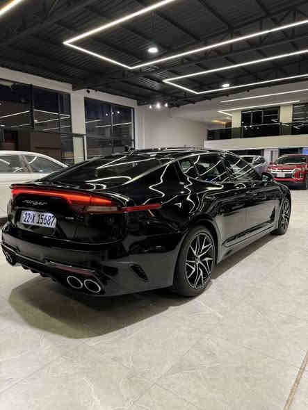 ستنگر موديل 2023  جي تي لاين 
حادثها جاملغ وبنيد بدون ضرر بالشاصي ماشيه ٥ الف ميل بدون بارد ورصعات وشخوط عدا حادثها 
السعر ١٩٤ مرقم كامل 
***********
