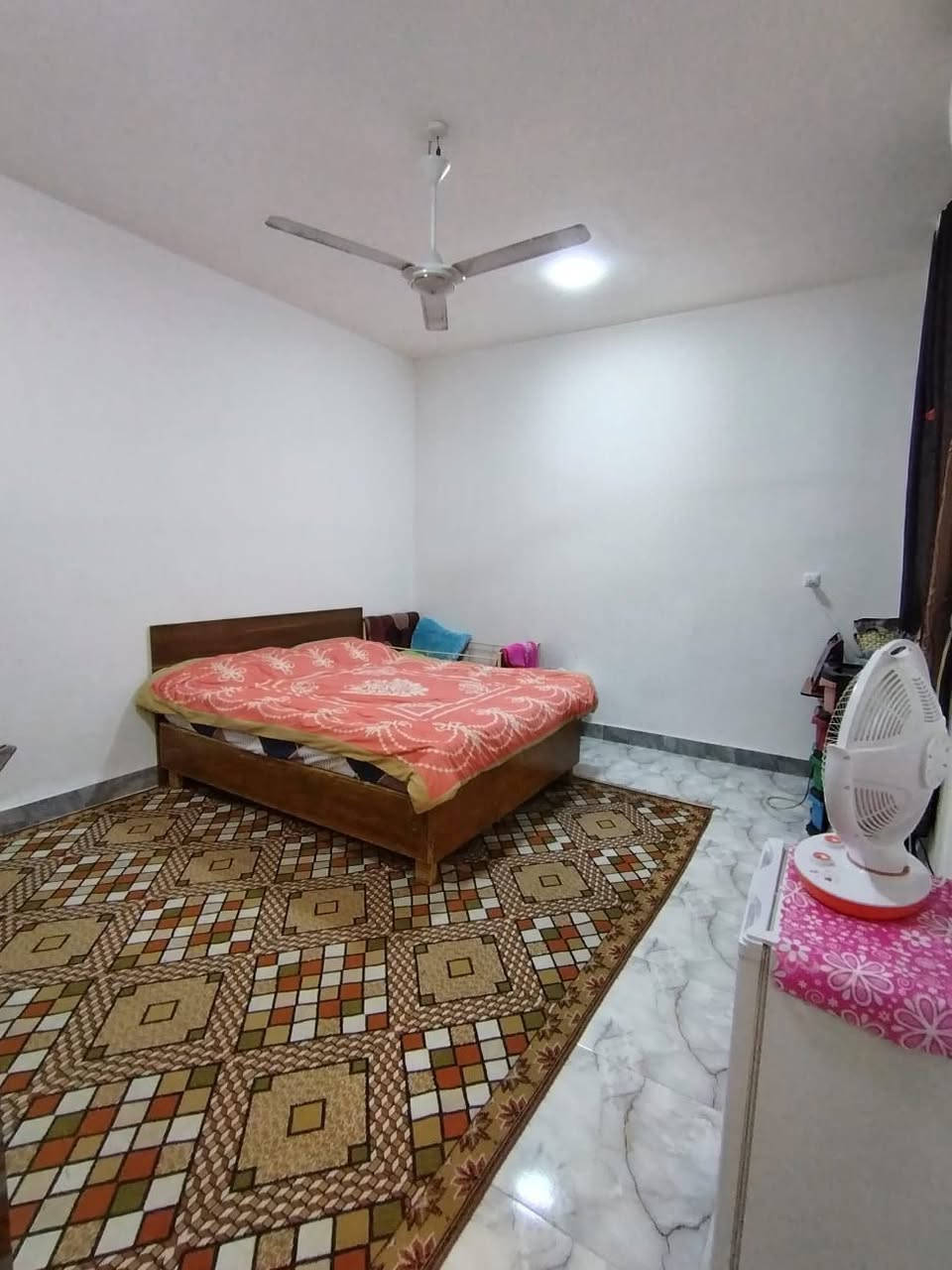 🕋 بسم الله الرحمن الرحيم 🕋
مكتب أبو ليث الجميلي لبيع الدور والأراضي السكنية والزراعة في الجغيفي الثانية 
       ⭕️المكتب⭕️
     قرب منفذ كريم عفتان
يوجد بيت
للبيع
بلجغيفي الثانية
 قرب جامع الذكر الحكيم
طابقين
الوجه 7ونص
4غرف نوم
3حمامات
صالتين
مساحة 172

بحي الجغيفي الثانية

 ⚠️ الشارع 🚸 : 10

🧰⚖️ نوع الملك 🧰⚖️ : طابو زراعي

💸💰 💰💸:

للاستفسار : مراجعة 
علمأ اني مكلف بلنشر
??#مكتب_ابو ليث الجميلي_للعقار 🥇
📮🧧الجغيفي الثانية في الفلوجة 
قرب منفذ كريم عفتان🧧📮

        ☎️📞  للاتصال : ***********او***********??☎️

#عقارات_الفلوجة #عقار_للبيع #عقارات_الانبار #عقارات_العراق #مصطفى_الحلبوسي #العقار #عقار
#العقار_للبيع #للبيع #بيع #بيت #بيوت #قطعة #قطع
#ارض #اراضي
