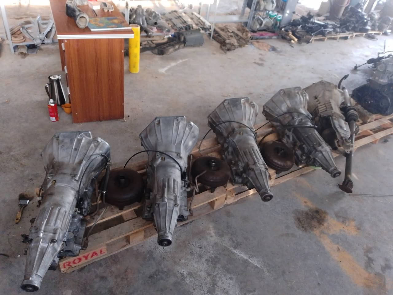 السلام عليكم من رخصه الادمن 
يتوفر لدينا جميع ادوات لبرنس عام 
يتوفر كيرات +مكاين+مشط ستيرن +
بريشر+حداديه كامله وتتوفر كافه كماليات وادوات لبرنس عام كل الي تحتاجو متوفر جديد ومستعمل 
زورونا موقعنا 
بغداد ابو غريب الحصوه مقابيل شركه الفارس 
للاستفسار رقم الهاتف 
***********
*********** للاستفسار على الاتساب
