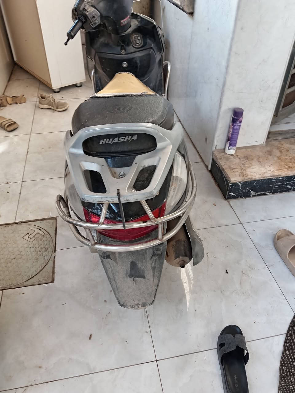 للبيع دراجة سبيسي السعر ٣٠٠ وبيه مجال للشراي *********** ميسان
نظيفة وشغاله للبيع او مراوس اوراقه كاملة
