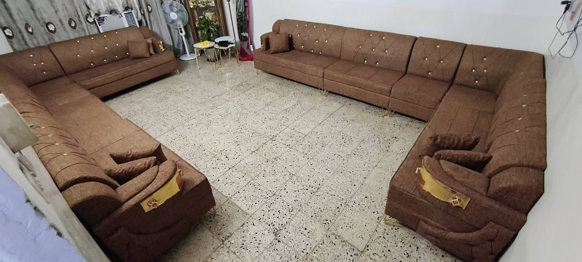 ديوانات 20مقعد مقعد ابلوك اسود المكان هبهب الشراي خاص او اتصال ***********
