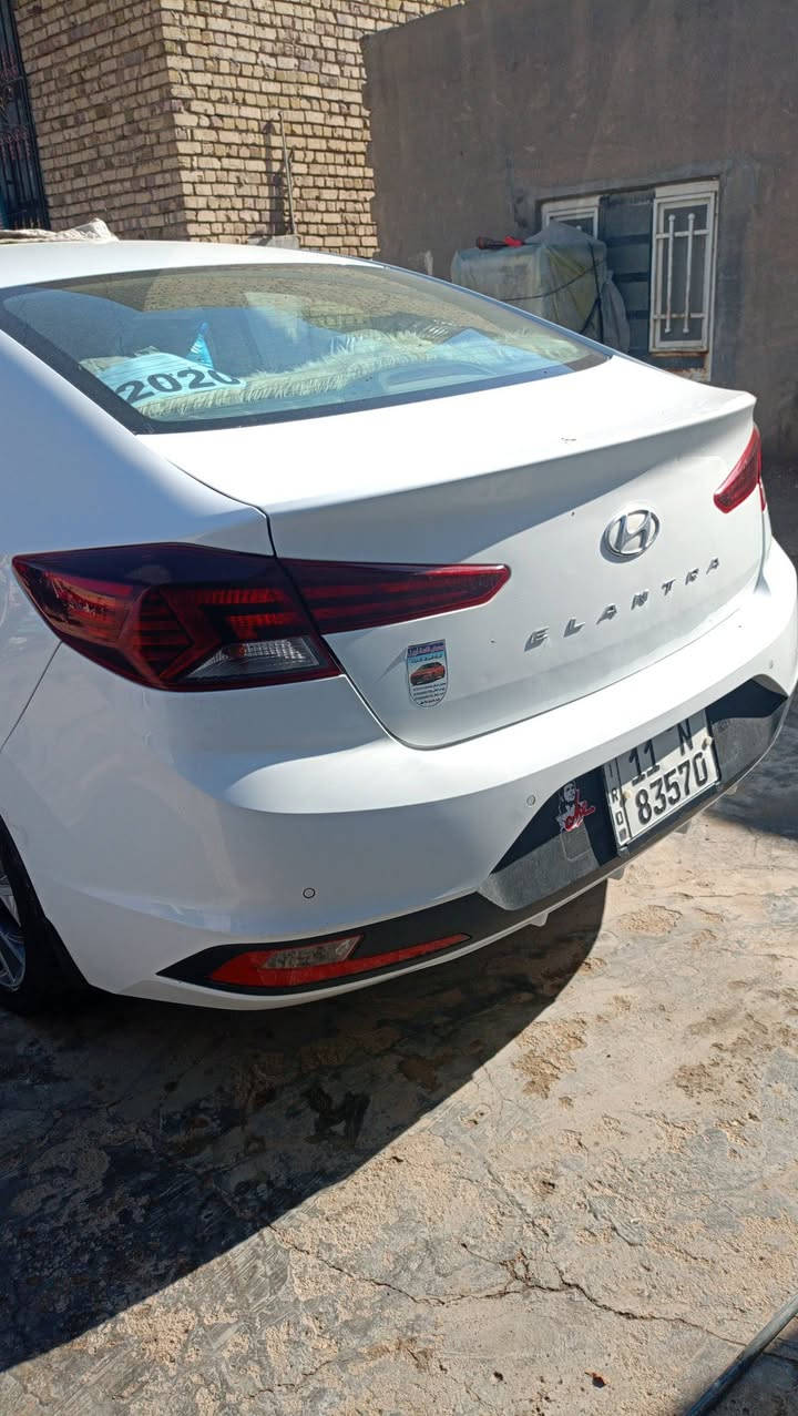 سلام عليكم سياره فول. واحد ع واحد.  سياره مال بيت.   مكان بابل. رقم بغداد. سياره جديده حيل.  سعر 173. يحب يتصل.  مو شراي لا يتعبني. فقط ع خط متواجد. ***********
