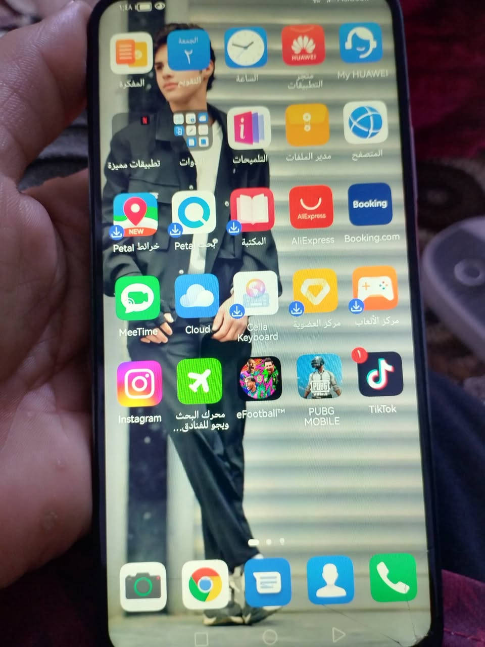 سلام عليكم  جهاز HUAWEIY9s /جهاز مرتب نضيف بي فطره بصيطه بل شاشه جوه / كامرته ما تشتغل بيهة عطل بصيط تصلح / جي محتاج رايد ابيعه /مكاني الحسينية 4000 بشارع عشرين/ السعر 80 بي مجال /رقم ***********
