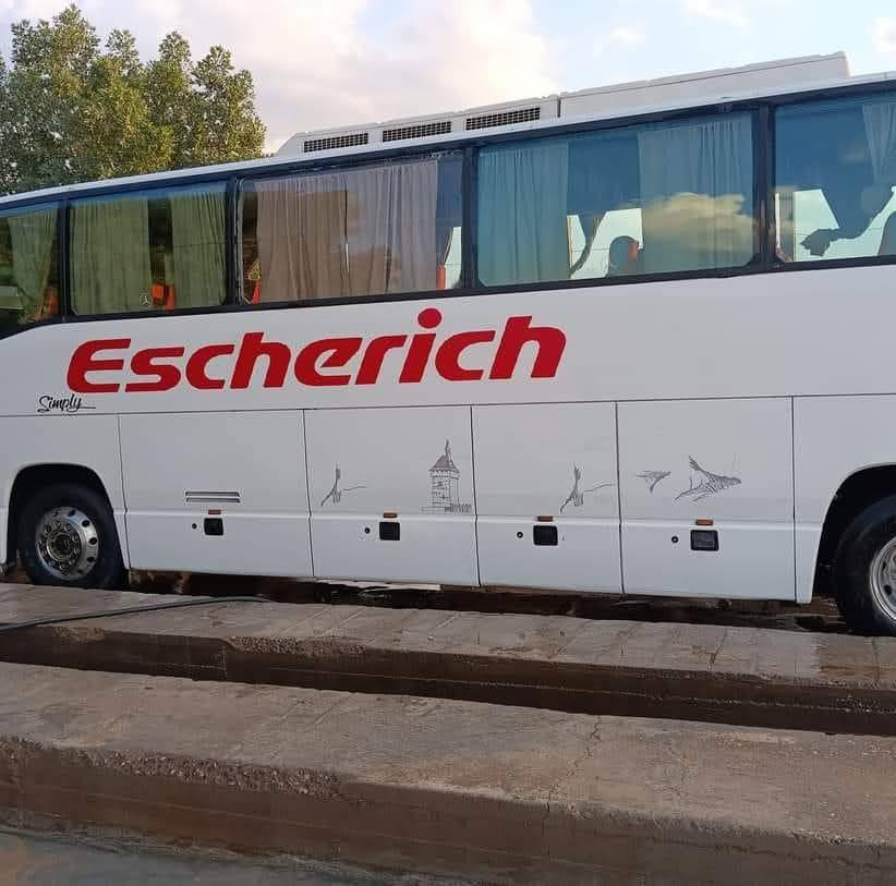 عمي بس بثمنتالاف اخذك وارجعك لكربلاء تفطر وتزور وتتسحر وترجع ورى صلاة الصبح للحجز اتصل ***********
