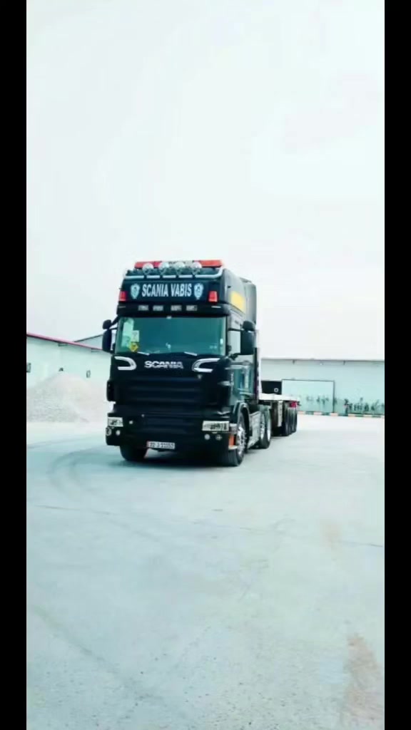 سكانيا بومه للبيع 2007 ماكينه 420 ثلاجه روتايدر تخم تاير بس راس فقط والعنوان بابل  القاسم***********
