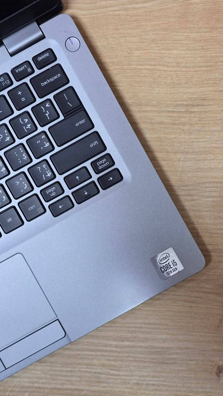 Dell 5310 Ci5 الجيل العاشر 
. 
السعر  255 الف مع التوصيل 
.
مناسب للدراسة والبرامج المكتبية والطباعة والتصفح
 النظافة شرط اخو الجديد وعل الفحص وين متريد 
……………………
  لابتوب من الجيل العاشر Dell 5310
 المعالج Core i5 جيل العاشر  
 ذاكرة الوصول العشوائي (الرام) 16GB 
 التخزين( الهارد) SSD 128GB 
 مقاس شاشة(حجم الشاشة) 13.3 
 منفذ HDMI & TYPE C 
 كيبورد  عربي انكليزي
الرام والهارد قابل للتطوير 
…………………………………


**إذا كنت صاحب هذا الإعلان وتريد حذفه لأي سبب، رجاءا أرسل رسالة إلى الدعم الفني**