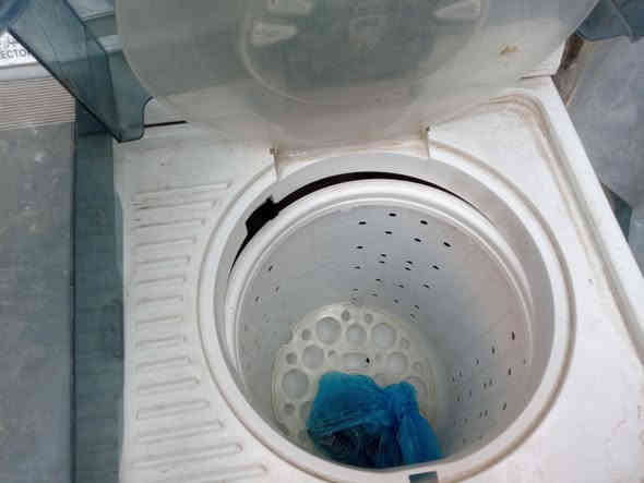 السلام عليكم غساله للبيع جبيره شرط الشغل ع الفحص سعر 90مكانه نجف حي الوفاء ***********
