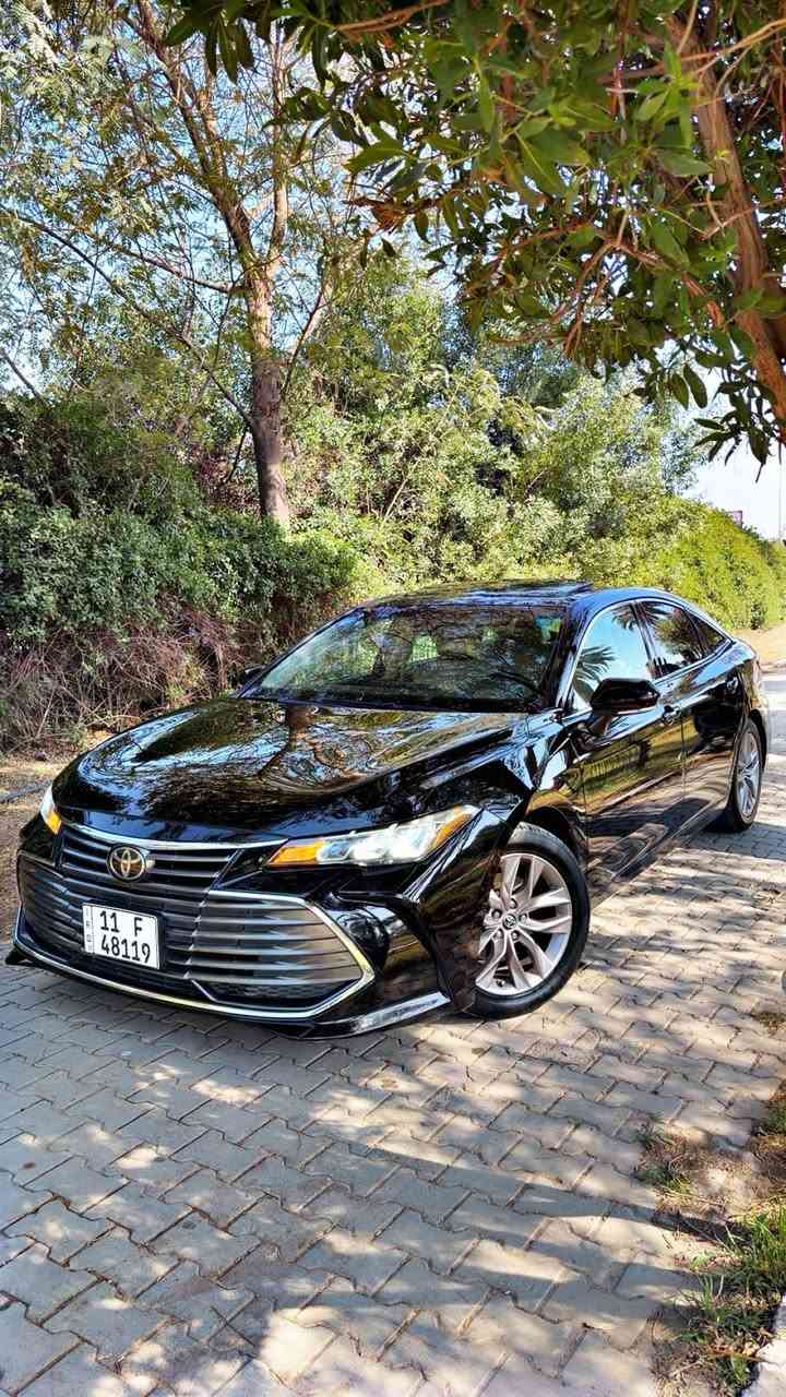 سلام عليكم
افلون 2019XLE 
فتحة 
بصمه 
كشنات جلد 
كشنات كهرباء
كشنات تدفئه
رادار امامي 
رادار جانبي 
شاشه وكامره خلفيه
مكينة 6V
ماشية 57 الف 
لايت زنون 
حساس خلفي 
شفتات ستيرن 
اشاير بل مري 
حادث خلفي بدون دواخل بدون ايرباك 
جاملغات خلفيه وباب 
سعر 195$ وبيها مجال بسيط 
عنواني بغداد كاظمية 
***********
