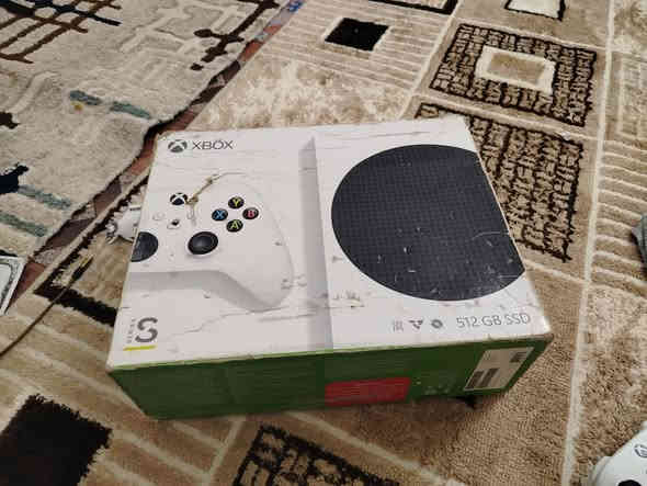 اعادة نشر
اكس بوكس سريس اس 512 للبيع
ويا شاشه 60 هرتز حجم 27

ويا ما يقارب 15 لعبه مملوكه للعلم ما بي كيم باس

الجهاز أغراضه كامله ويا الكارتونه والوايرات واليده وما بي أي عطل

مكاني بغداد الشعب نهاية الفورتات

سعر 380

للاستفسار *********** واتس
